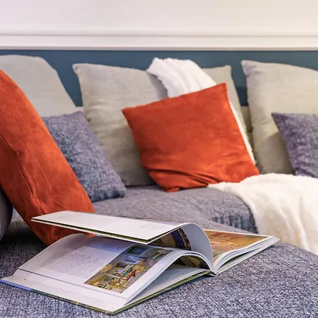 La Cour De L'opera - Prestiplace Collection * Tours