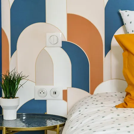 La Cour De L'opera - Prestiplace Collection Tours