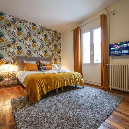 La Cour De L'opera - Prestiplace Collection