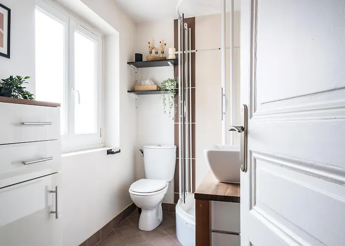 La Cour De L'opera - Prestiplace Collection