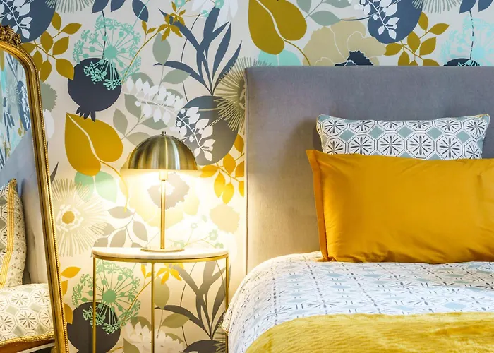 La Cour De L'opera - Prestiplace Collection *